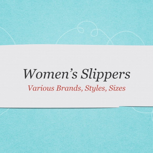 Women's Slippers New in Box - Picture 1 of 1